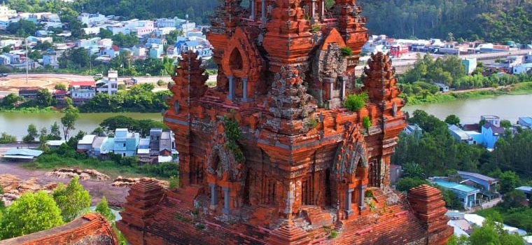 Tháp Bánh Ít Bình Định